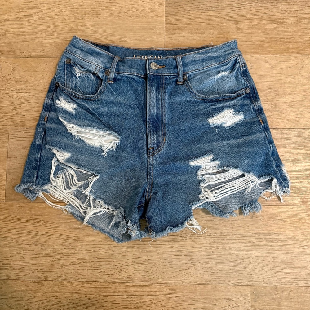American Eagle Outfitters Women's Ripped Highest Rise Boyfriend Shorts - 6